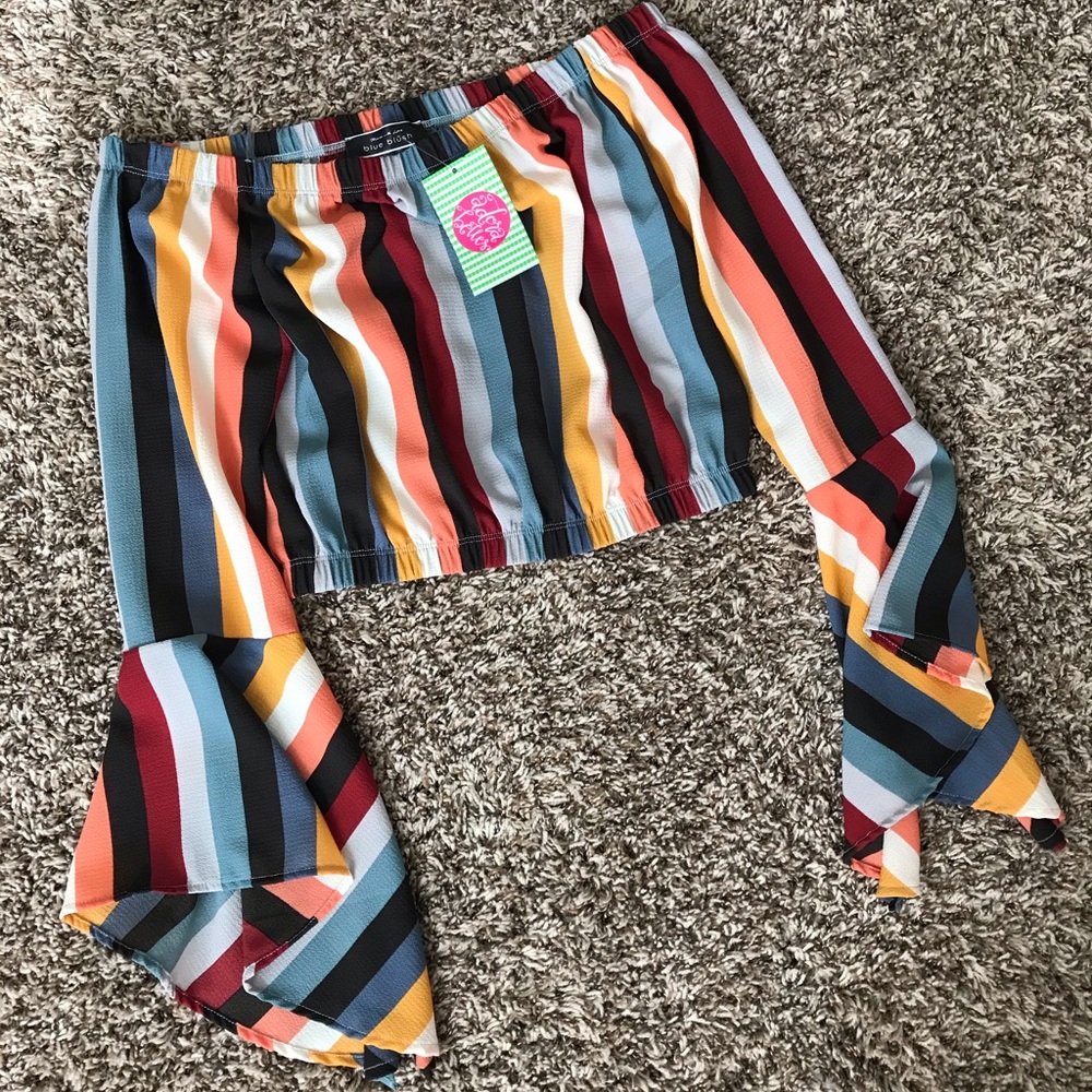 NWT cropped blouse